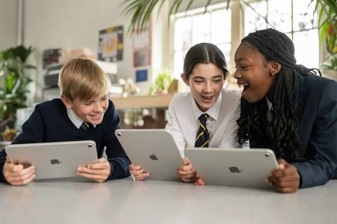 How Apple Technology Supports Student Learning